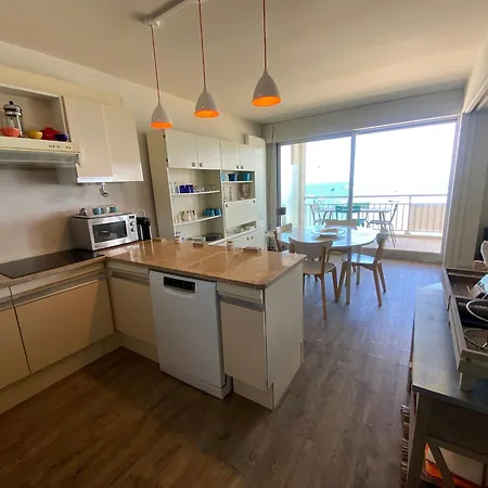 Apartment T3 A Avec Acces Et Parking - Fr-1-374-241 *