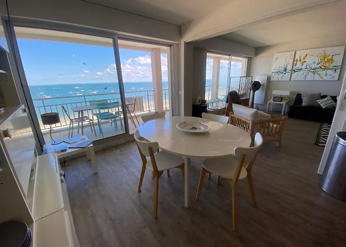 T3 A Avec Acces Et Parking - Fr-1-374-241