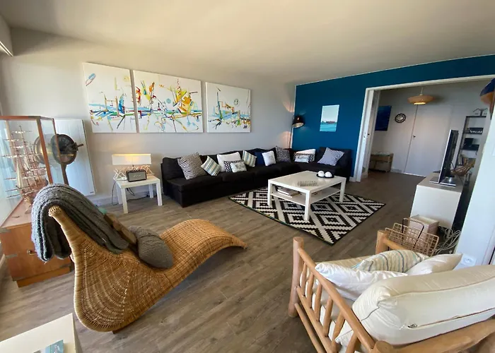 شقة T3 A Avec Acces Et Parking - Fr-1-374-241